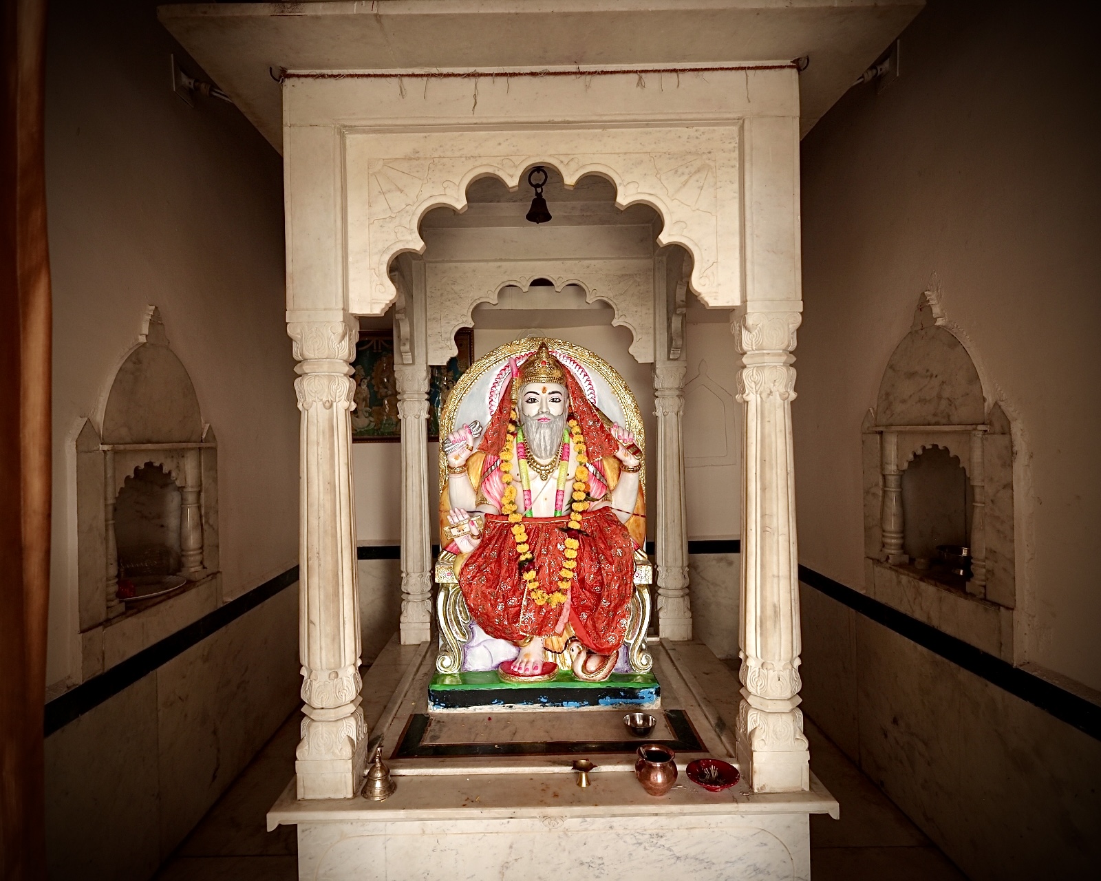 Gallery Images